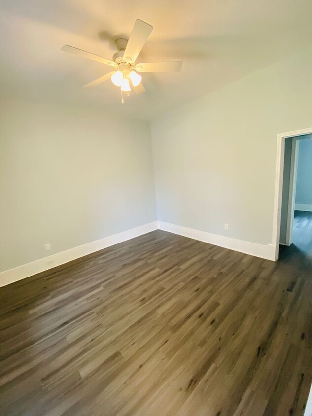 Primary Photo - Spacious 2 Bedroom Home for Rent
