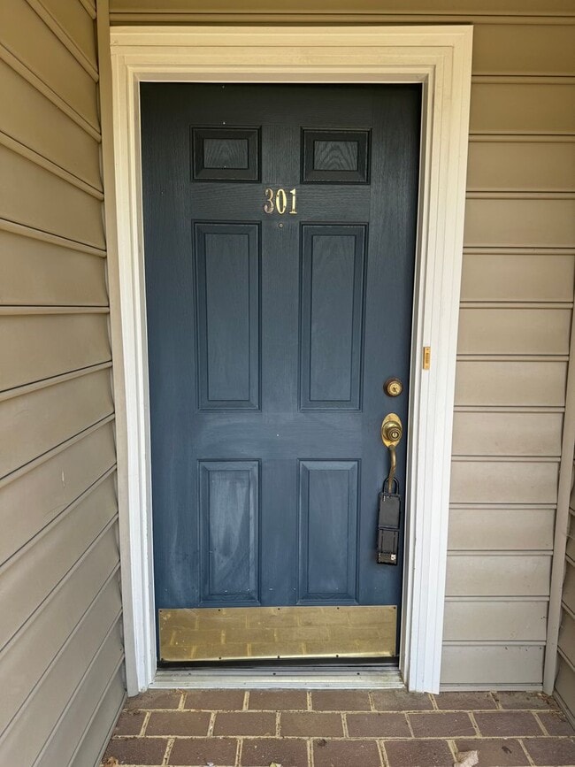 Photo - Bristol Commons Apartment