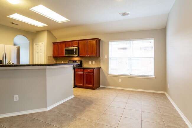 Foto del edificio - 6731 Topsfield Point Dr