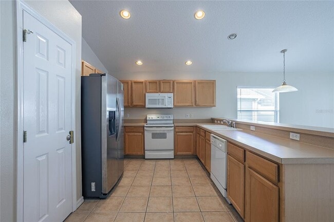 Building Photo - 1040 St Andrews St