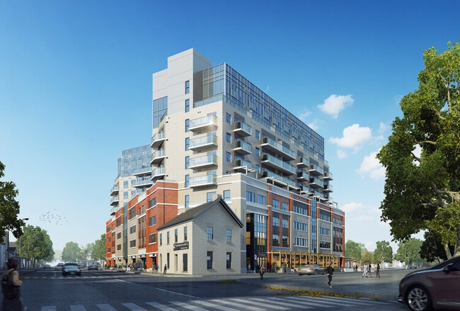 Building Photo - 652 Princess St