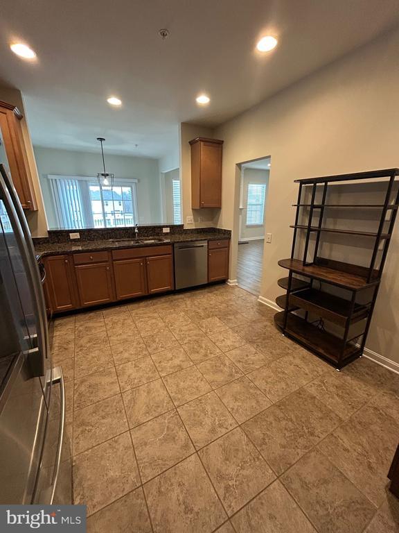 Foto del edificio - 44 Clement Ct