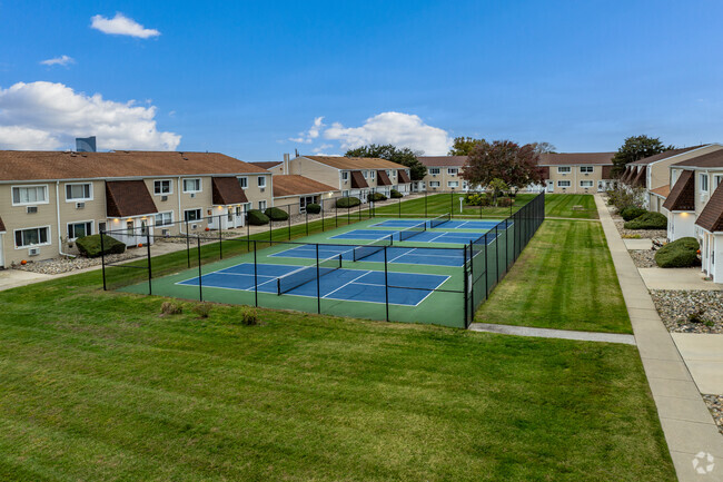 4901 Harbor Beach Blvd Brigantine, NJ 08203 - Dolphin Cove Condominiums