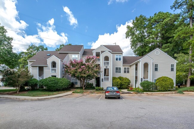 Foto del edificio - 6020 Winterpointe Ln