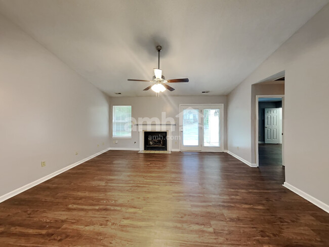 Building Photo - 5528 Crown Woods Circle