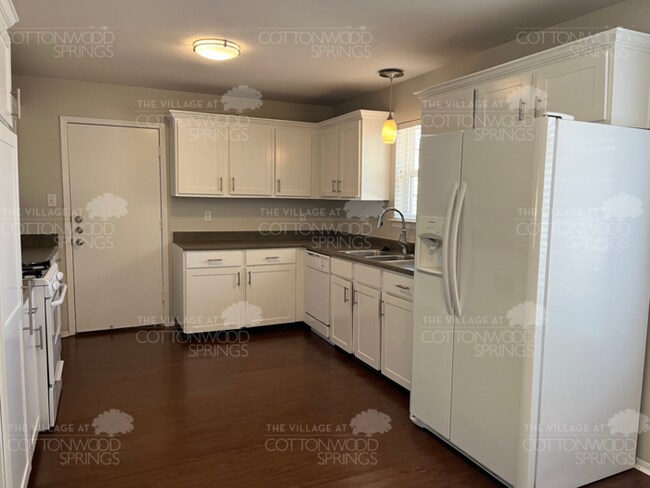 Foto del edificio - 4729 Loma Blanca Dr