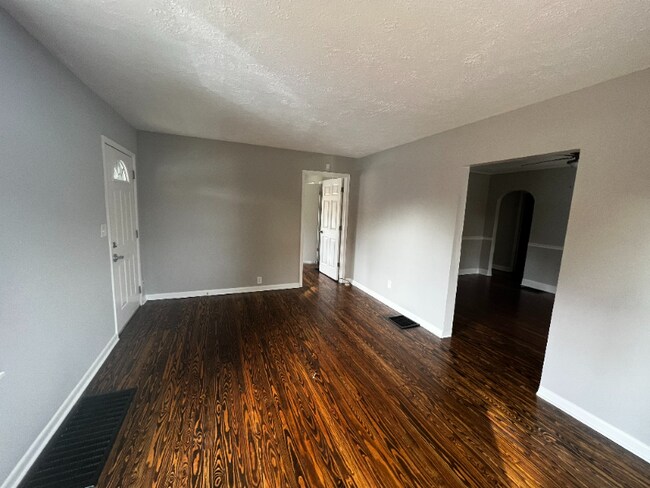 Building Photo - 948 Nordyke Rd
