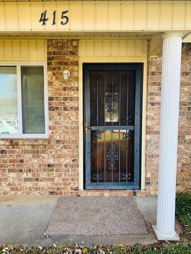 Foto del edificio - Nice Home for rent in Van Buren **MOVE IN ...