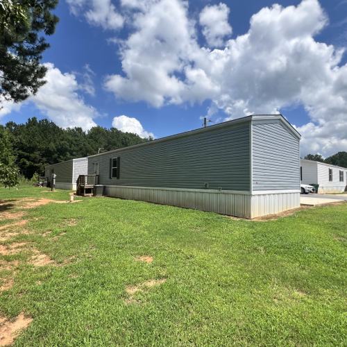 Building Photo - 329 Beaver Dam Cir