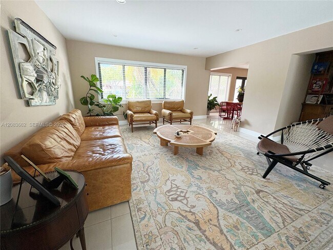 Foto del edificio - 225 W Heather Dr