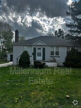 Building Photo - 19474 Eastwood Dr