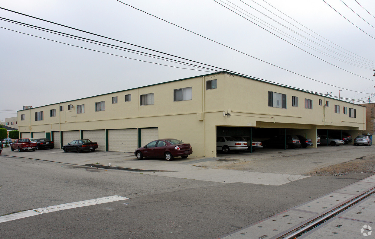 Foto del edificio - Broadway Apartments