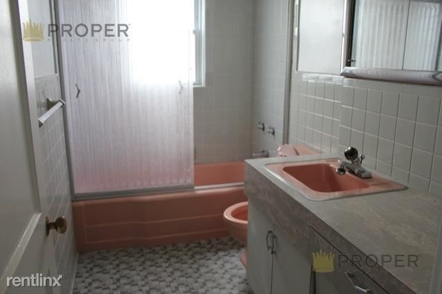 Primary Photo - 3 br, 1 bath Apartment - 200 Lake St # 1