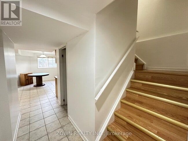 Building Photo - 124 Meandering Trail