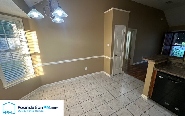 Foto del edificio - 7197 Amberly Way Dr