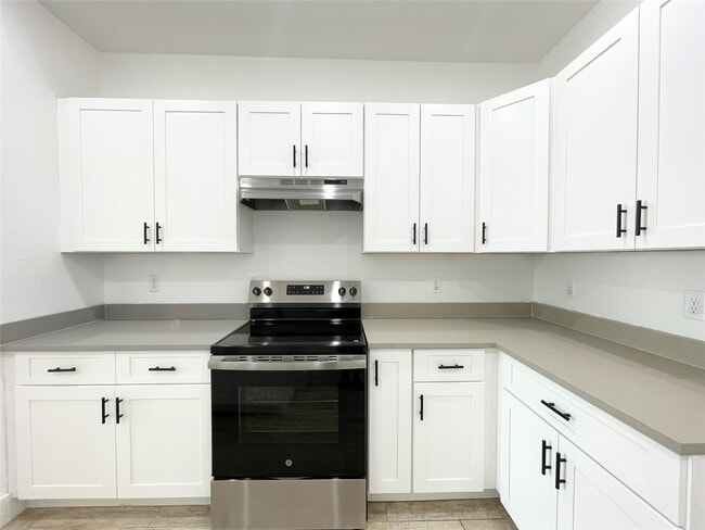 Foto del edificio - 5121 Southwind St