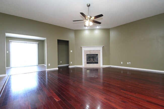 Building Photo - Executive 3-Bedroom Brick Home with Florid...