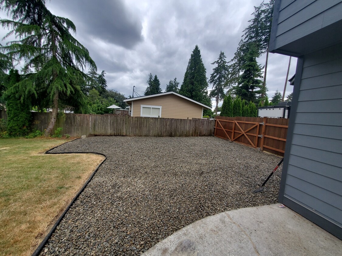 Building Photo - 37620 39th Ave S