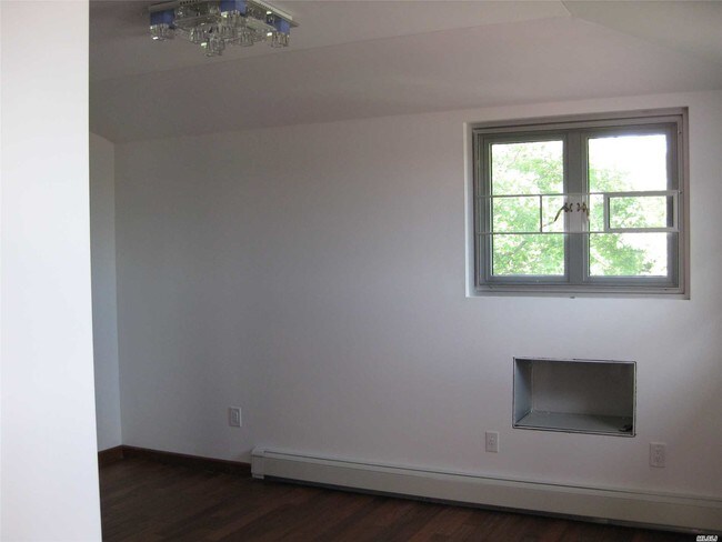 Foto del edificio - 146-27 Beech Ave