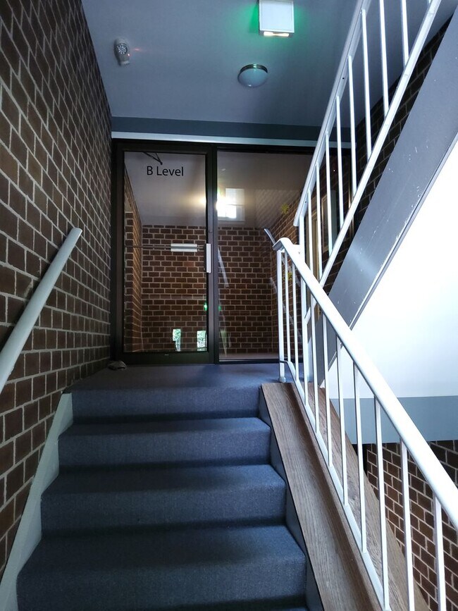 Foto del edificio - Two Bedroom/ Two Bath Condo at Falls Garde...