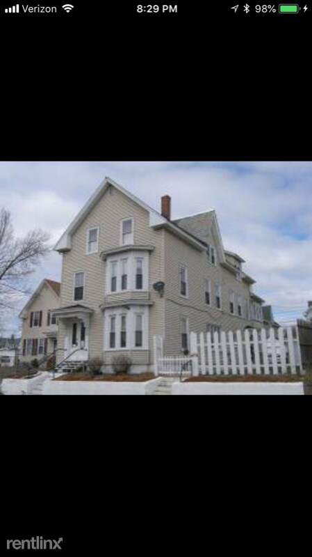 Building Photo - 436 Auburn St