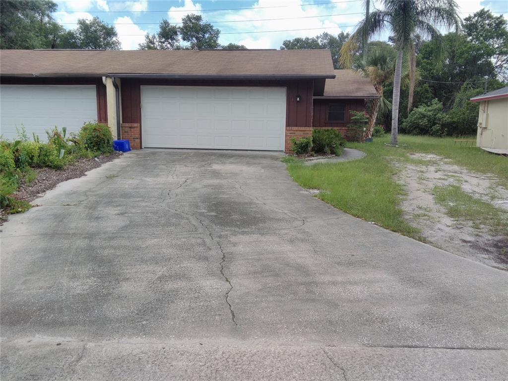 Foto principal - 717 Wright Ct