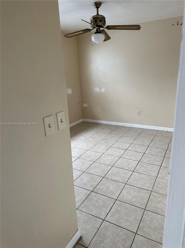 Foto del edificio - 1211 Sandpiper Blvd