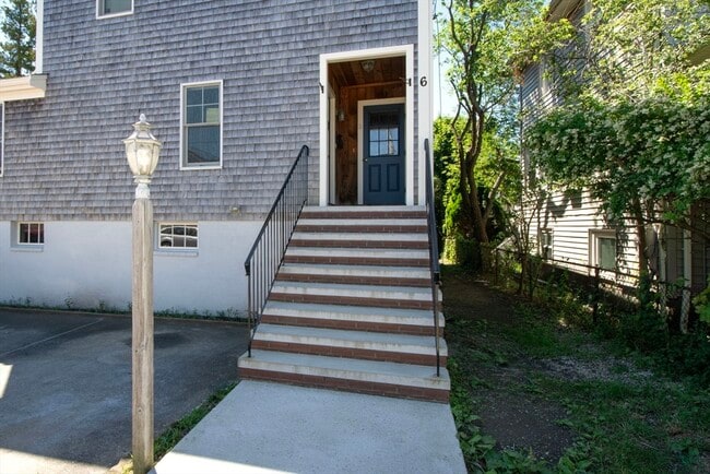 Building Photo - 6 Lincoln St