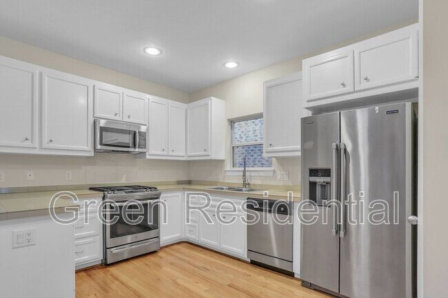 Foto del edificio - 919 E 36th St