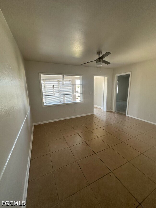 Foto del edificio - 330 Palmetto Dr