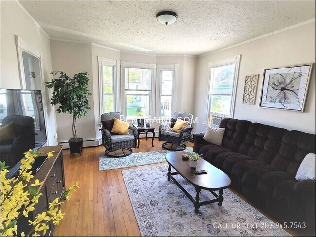 Foto del edificio - 30 Boutelle Ave