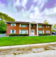 Building Photo - 6 Thomas Ct