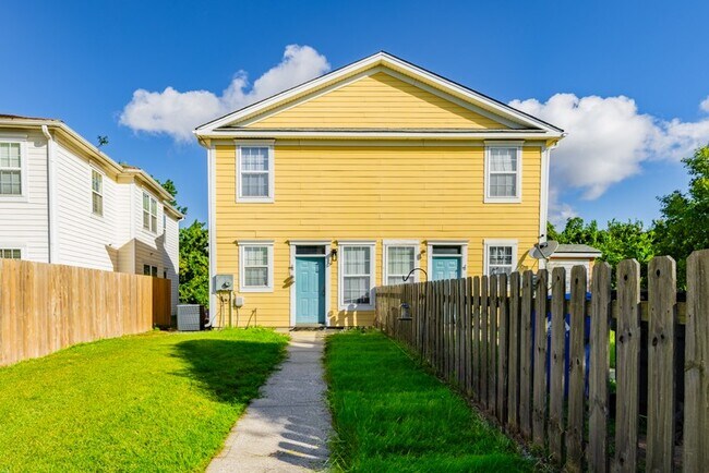 Foto del edificio - 4012 Gullah Ave