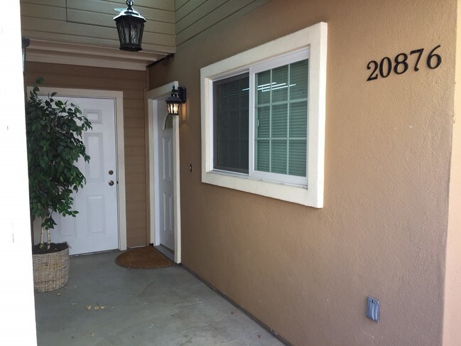 Building Photo - 20876 Garden Gate Dr