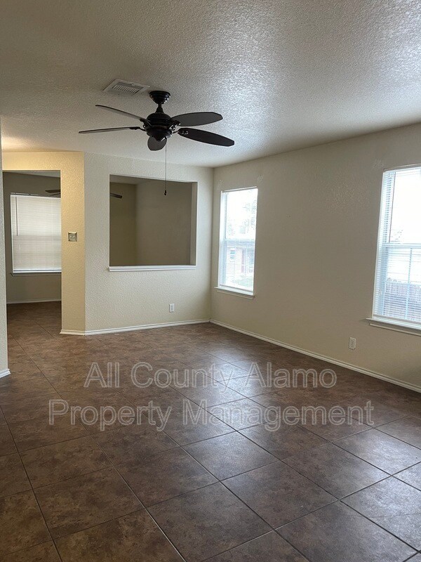 Foto del edificio - 826 Barrel Point