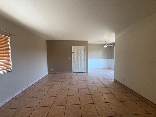 Photo - Available now! 2 Bedroom Condo!!!
