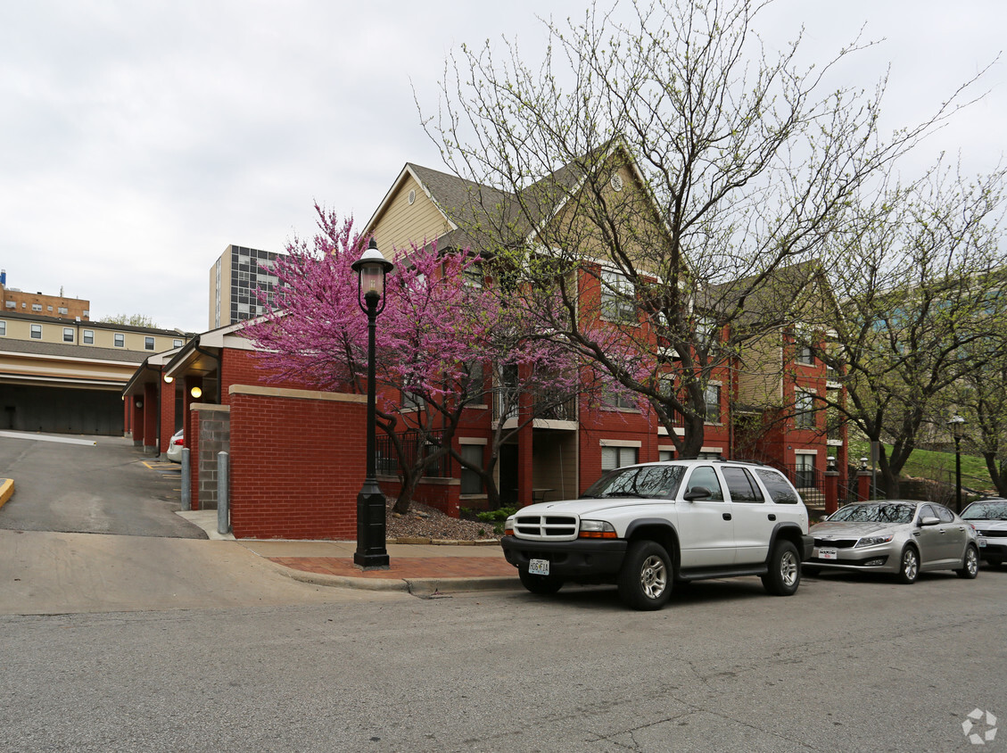 Building Photo - 983-997 Pennsylvania Ave