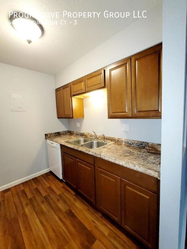 Building Photo - 4615 Picturesque Ct