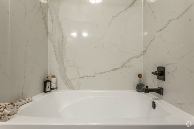 Bathroom - The JaXon