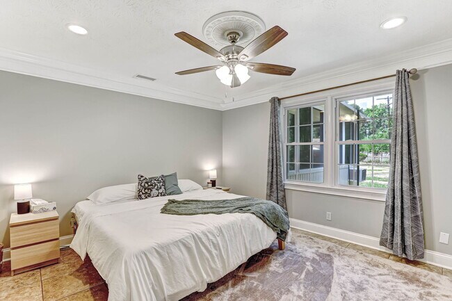 Foto del edificio - 16 Birchwood Cove