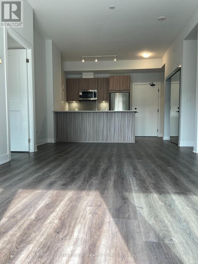 Building Photo - 4130 Parkside Village Dr