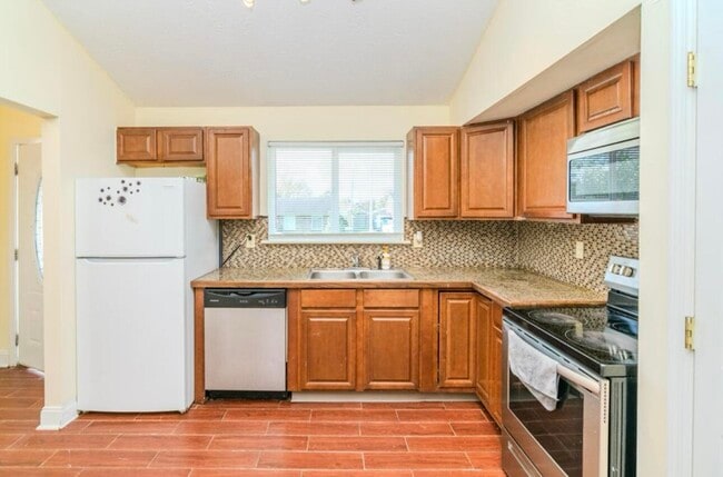 Foto del edificio - 3829 Niagara Dr