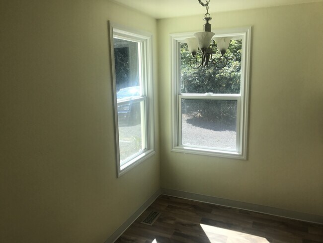 Foto del edificio - Charming 3 Bedroom Home in SW Corvallis