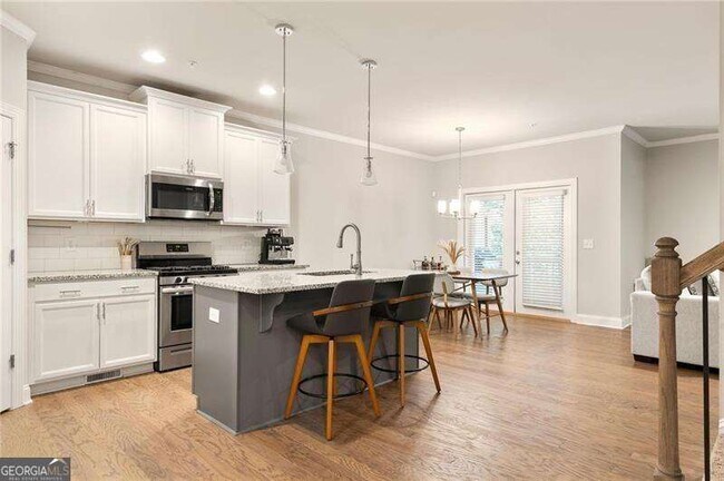 Foto del edificio - 1603 Glenivy