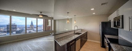 Building Photo - Bliss Lofts