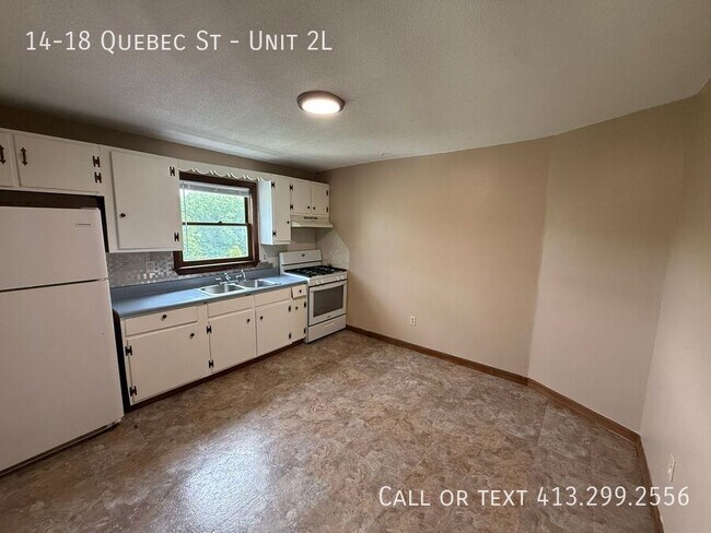 Foto del edificio - 14-18 Quebec St-Unit 2L