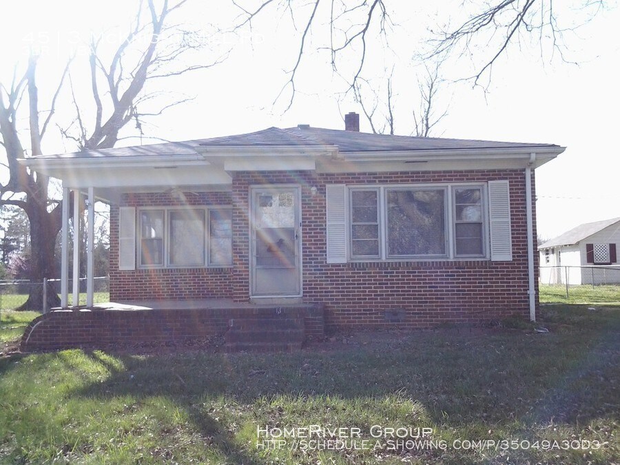 4513 McKnight Mill Rd, Greensboro, NC 27405 House Rental in