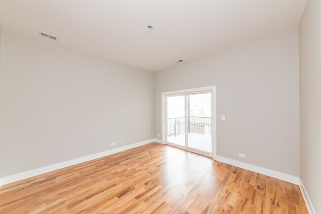 Foto del edificio - 1629 N Spaulding Ave