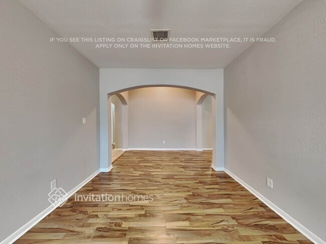 Building Photo - 625 Rocky Hollow Ln