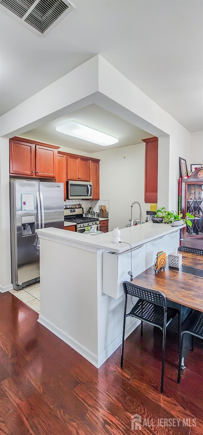 Building Photo - 548 E Celebration Way